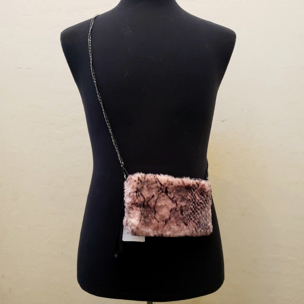 Body cross bag
